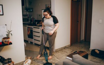 Best Robot Vacuums for Hardwood Floors under $300 Worth Buying in 2026